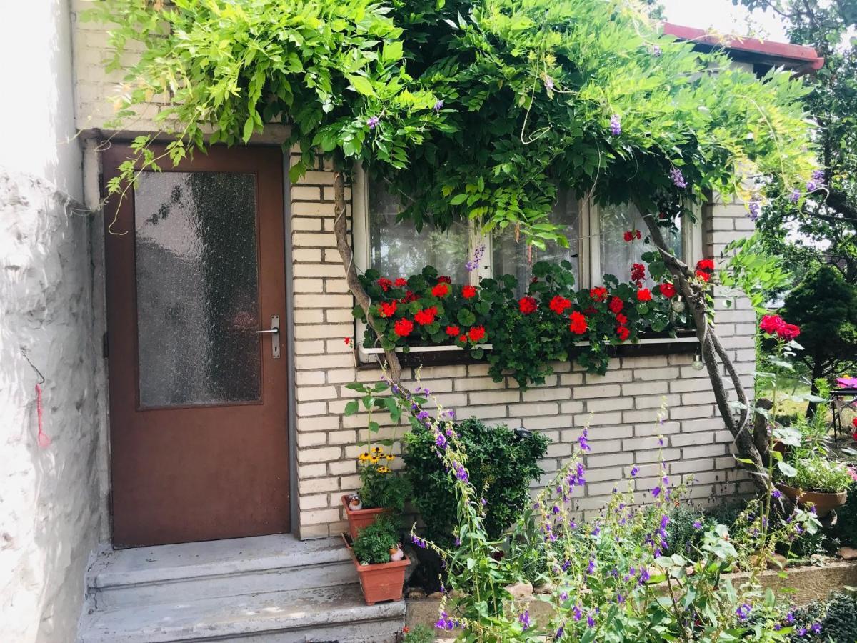 Garden View Apartment Znojmo Exterior foto